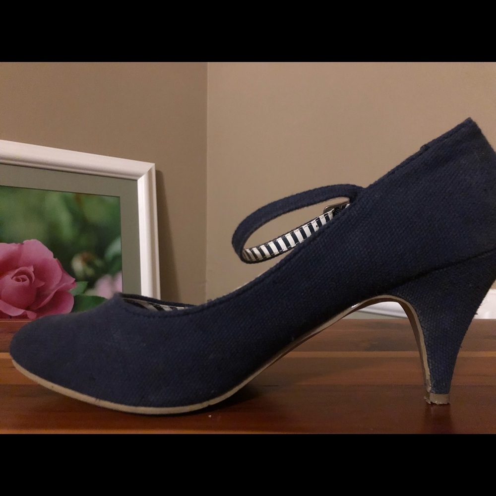 Blue heels